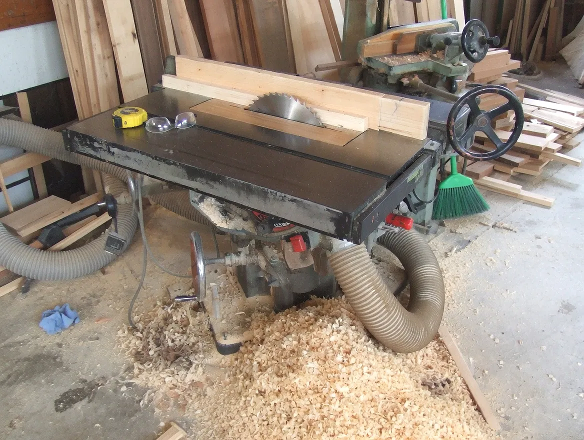 Wood processing machinery